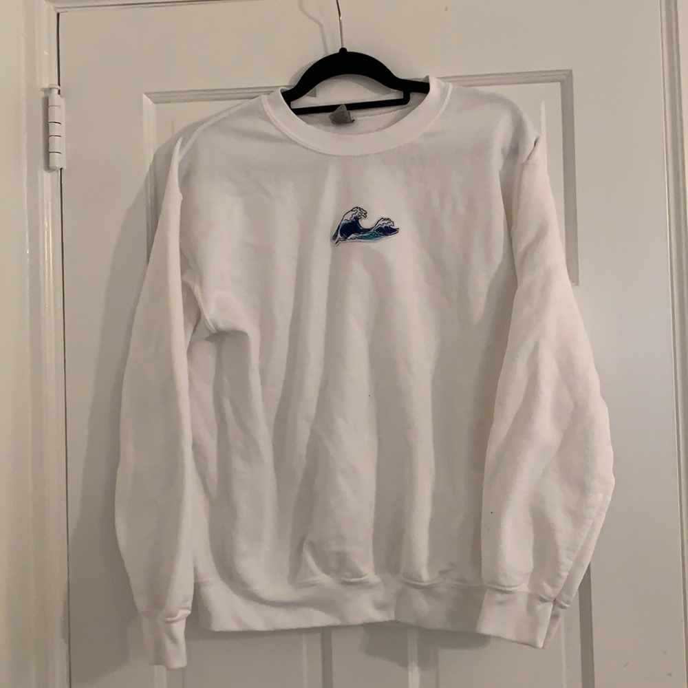Wave crewneck